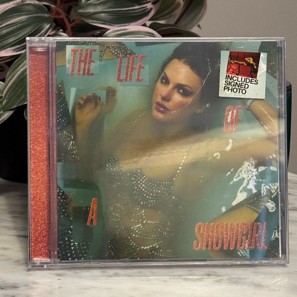 Taylor Swift - The Life of a Showgirl CD + Hand Signed Photo 4